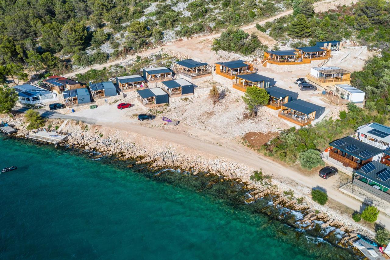 La Vie Est Belle Villa Drage Exteriör bild